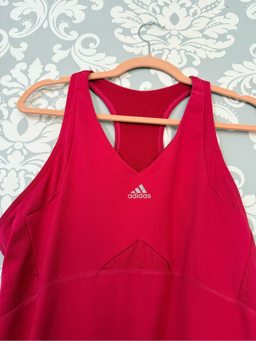 🌿10/$25 • adidas Racerback Performance Tank - Picture 2 of 3